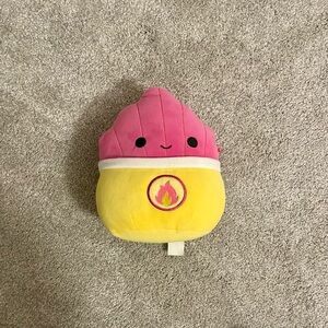 Mariska the Flaming Hot Fries Squishmellow